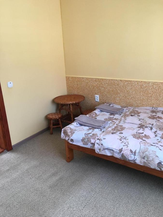 У Ондраша Apartment Yasinya Ngoại thất bức ảnh