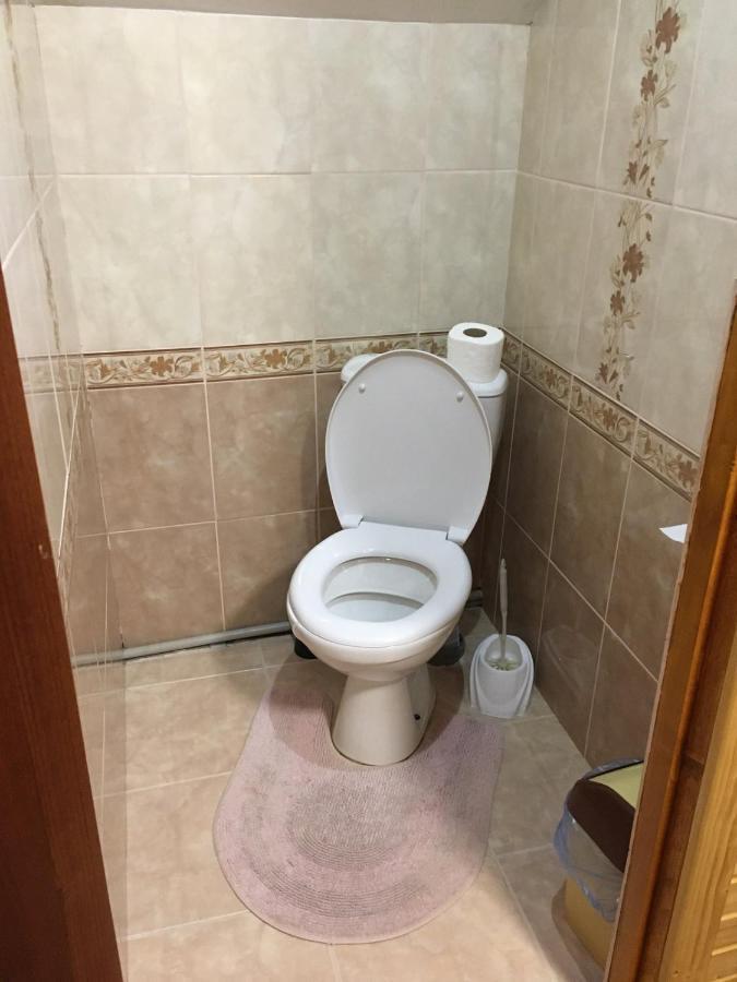 У Ондраша Apartment Yasinya Ngoại thất bức ảnh