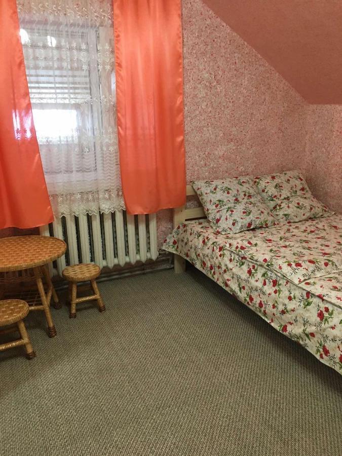 У Ондраша Apartment Yasinya Ngoại thất bức ảnh