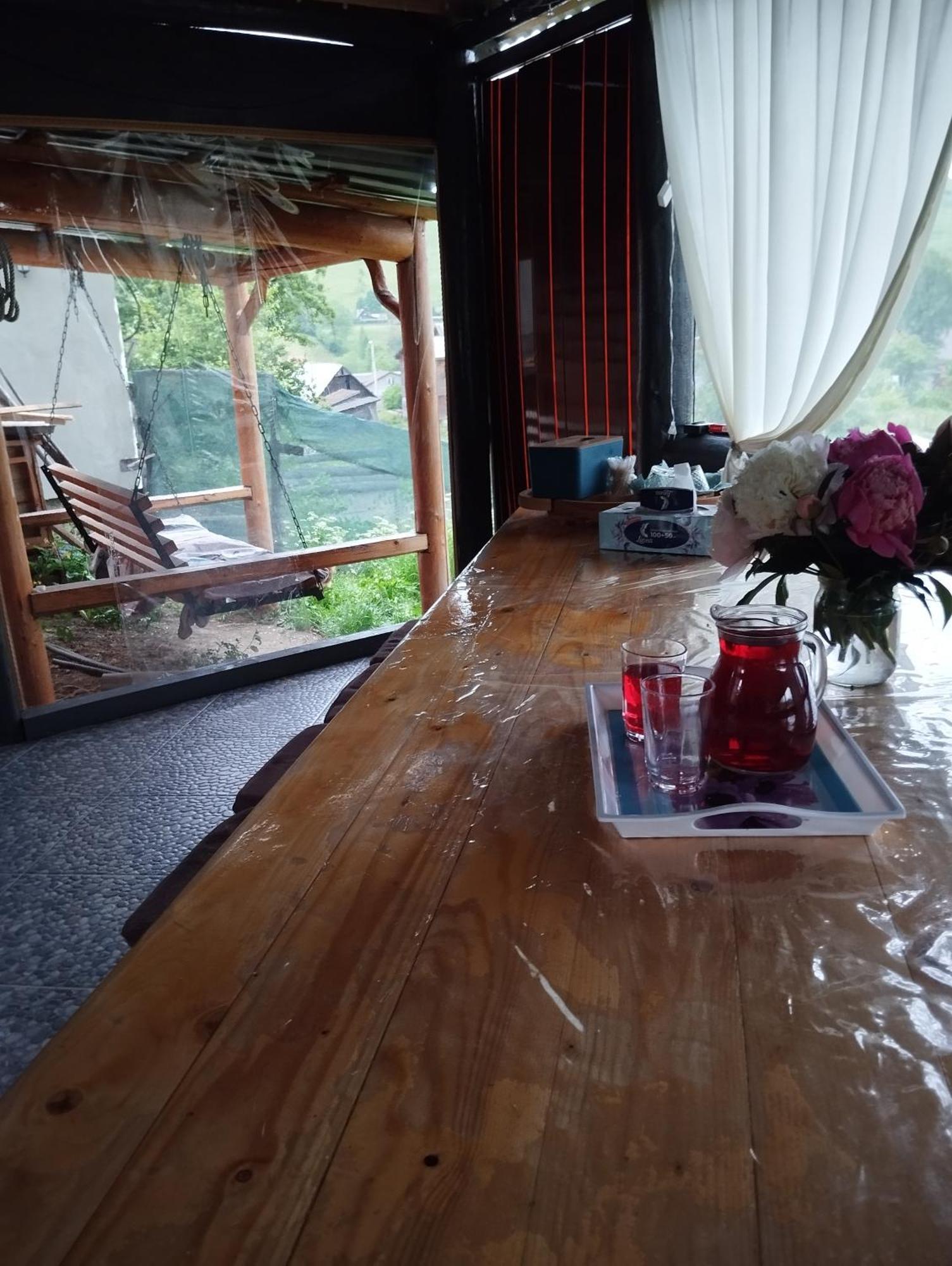 У Ондраша Apartment Yasinya Ngoại thất bức ảnh